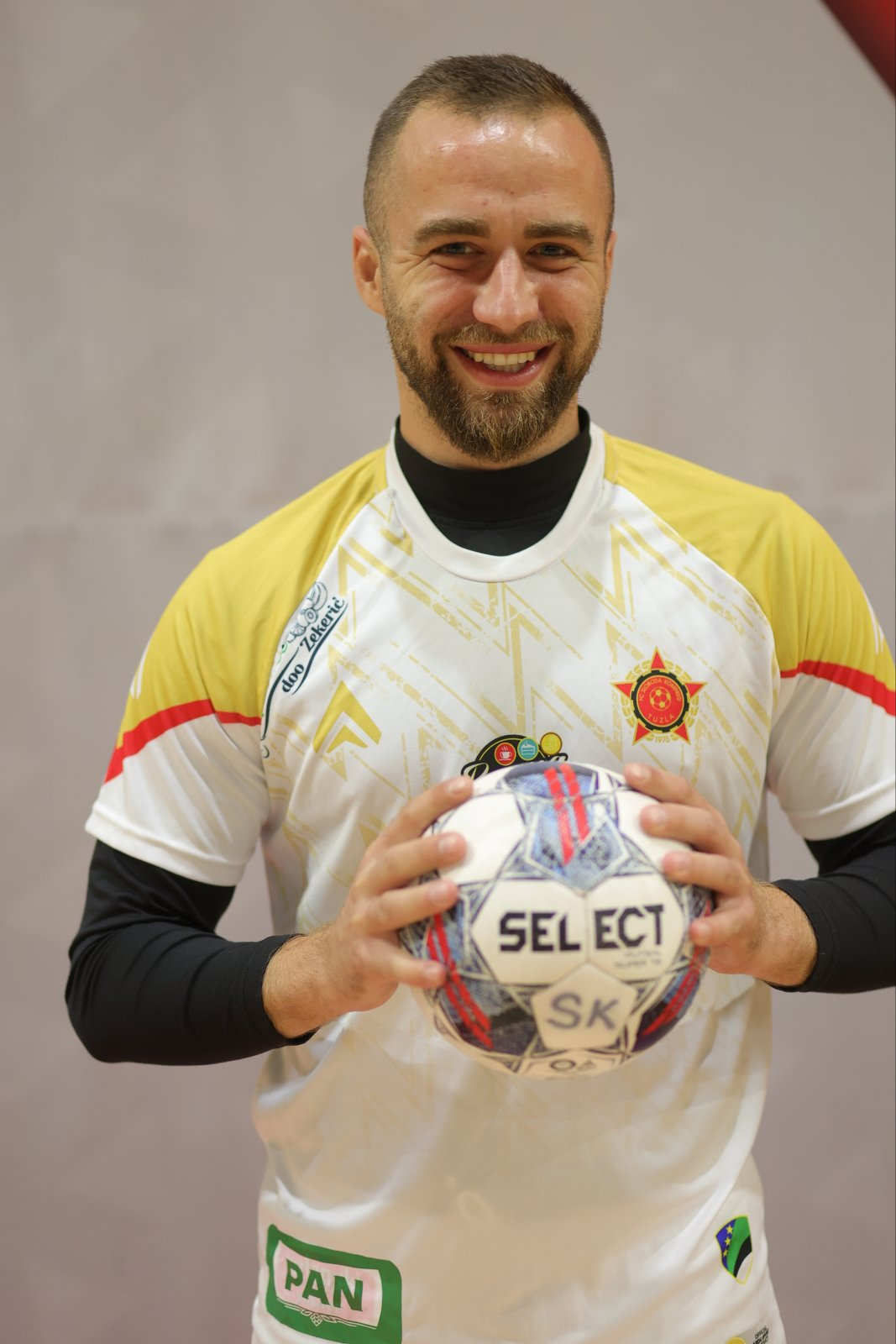 Dino Čizmić